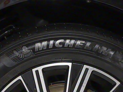 2025�� E9 ������� ����