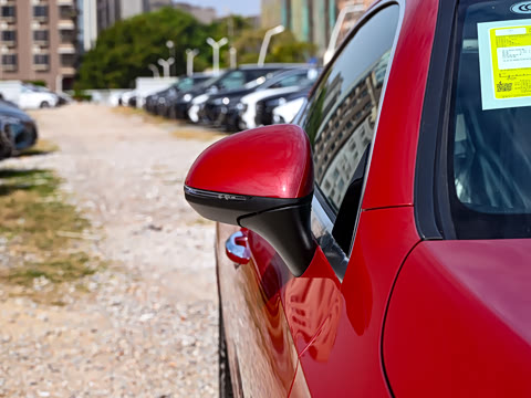 2025�� CLE 260 ���ܳ�