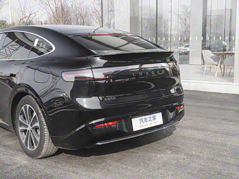 2025�� ���� 251km Pro