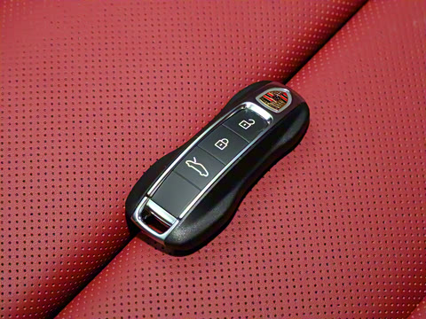 2025�� Carrera 3.0T