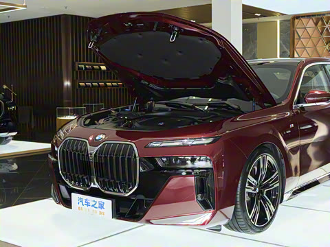 2023�� 740Li ������ M�˶���װ