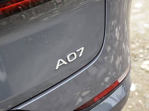 2025�� �������̰� 140��Ӣ��