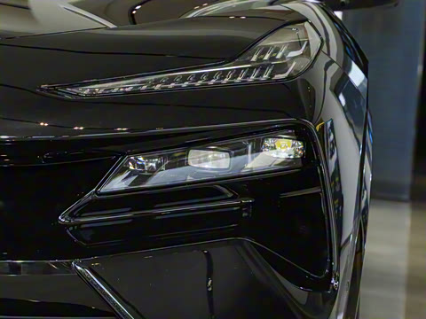 2025�� �����׷�������