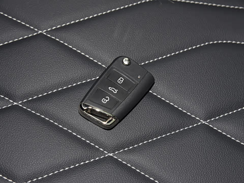 2024�� ���ڿ� 300TSI �Զ��������ڰ�