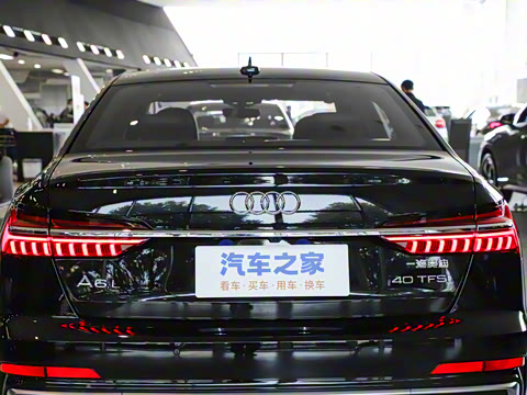 2025�� �Ŀ� 40 TFSI ����������