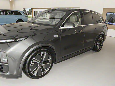 2025�� Max ���ܻ��°�