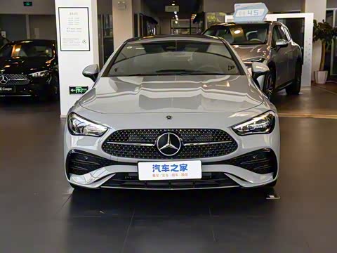 2025�� CLE 300 4MATIC �����ͽ��ܳ�