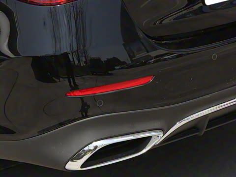 2025�� �Ŀ� E 300 L ʱ���˶���