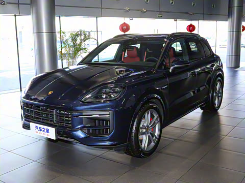 2025�� Cayenne S E-Hybrid 3.0T