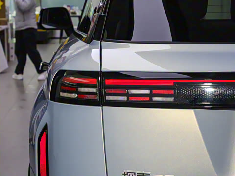 2025�� ���а� 1.6T ��������