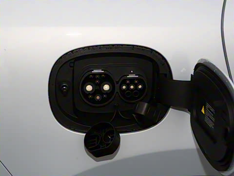 2025�� EV 470KM������