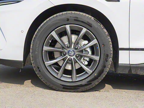 2025�� EV 470KM������