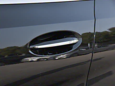 2025�� ������Plus ����Avenir��ά��