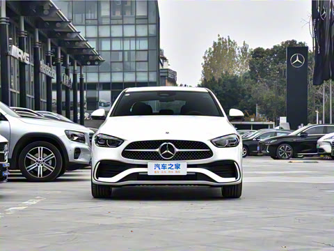 2025�� �Ŀ� C 200 L �˶���