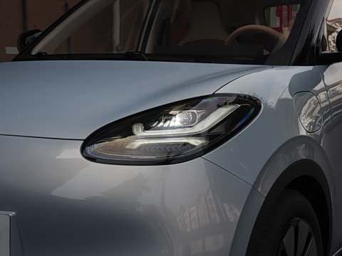 2025�� 410km ��Ϭ������