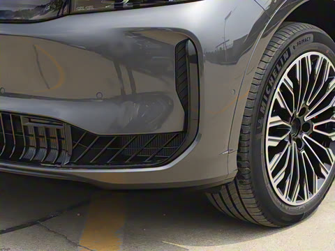 2025�� FREE+ ����Ǭ����