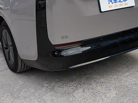 2025�� Ultra ���ܻ��°�