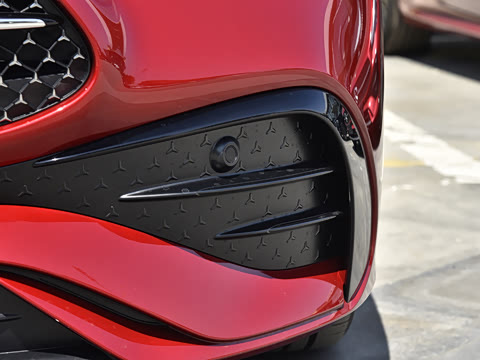 2025�� CLE 300 4MATIC �����ͽ��ܳ�