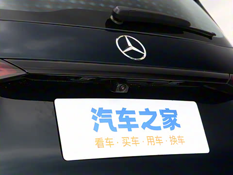 2024�� GLC 260 L 4MATIC ������ 5��