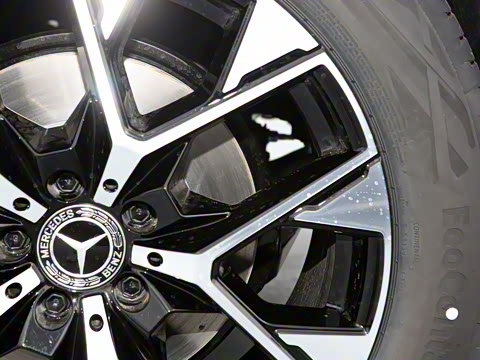 2024�� GLC 260 L 4MATIC ������ 5��