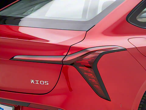 2025�� 750��ѡ��