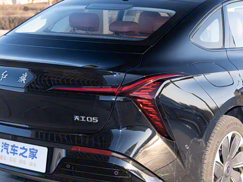 2025�� 750��ѡ��