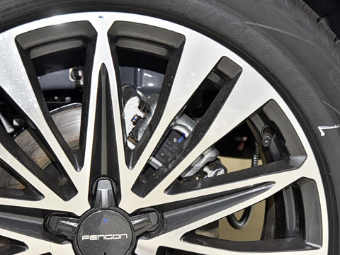 2025�� 1.5T �Զ���ҫ�� 7��