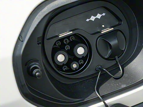 2025�� 501KM ����Ultra��