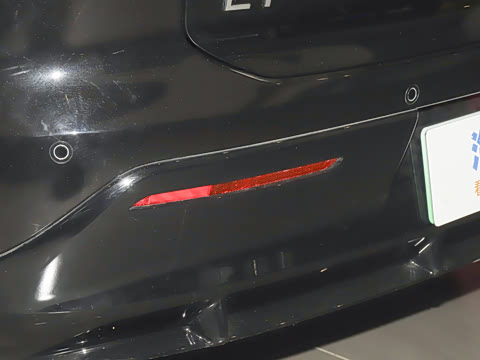 2025�� ���� 240 Pro�������ٸ�����ʻ