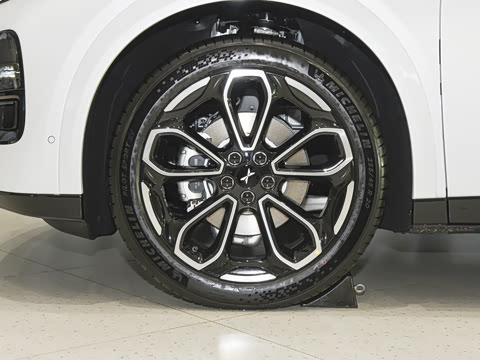 2025�� 625 ������ Max �콢��