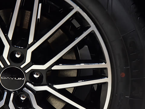 2023�� �Ŀ� 7��550����