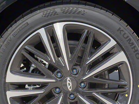 2025�� 2.0T DCT��