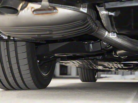 2025�� �Ŀ� C 260 L �˶���