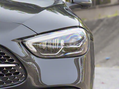 2025�� �Ŀ� C 260 L �ҹ�˶���