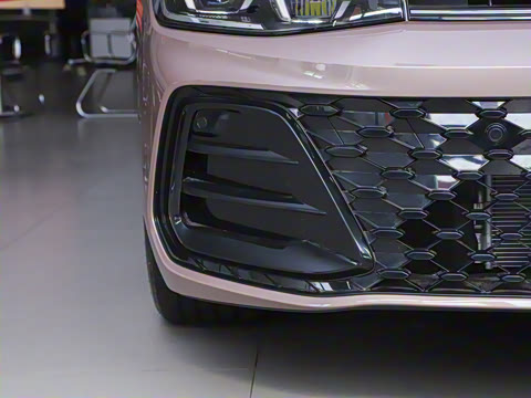 2025�� Pro 380TSI �ǿ���ҫ��