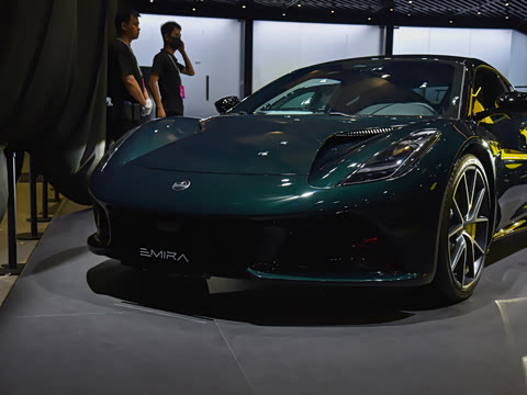 2025�� 2.0T DCT Turbo SE