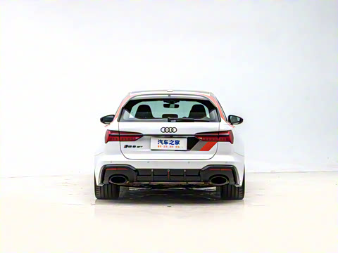 2025�� RS 6 Avant GT