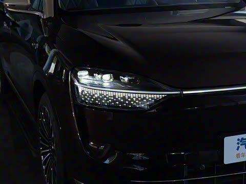 2025�� ���� Ultra�� 52kWh 6����