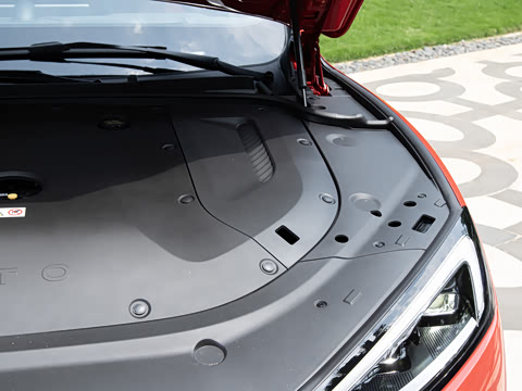 2025�� ����   Ultra ������