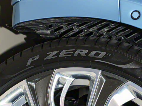 2026�� 4.0T V8 Mulliner