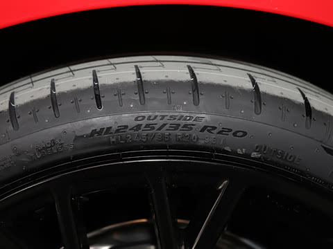 2026�� TFSI quattro 150kW �׷�������