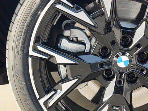 2025�� 225L M�˶���ҹ��װ