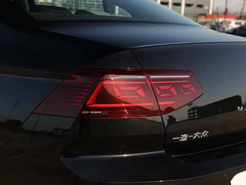 2025�� ������ 280TSI DSG������