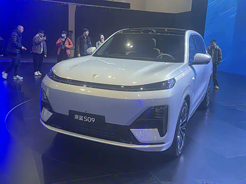 2025�� ����Ultra+ �߶���