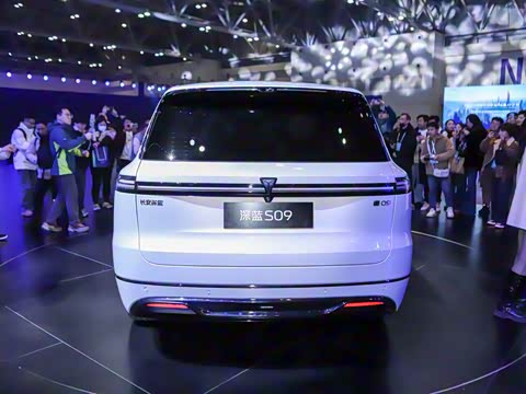 2025�� ����Ultra+ �߶���