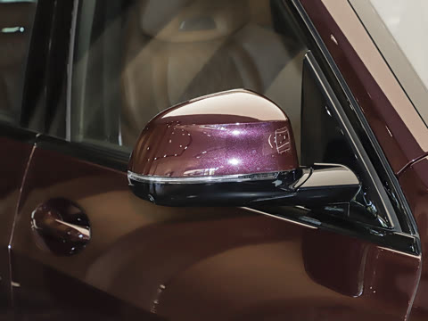 2024�� xDrive40i ������M�˶���װ