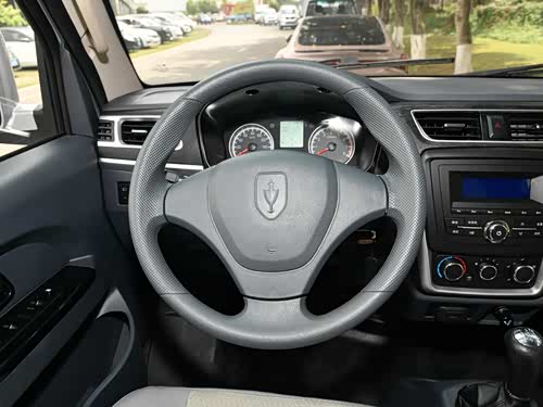 【金杯t5】金杯_金杯t5报价_金杯t5图片_汽车之家