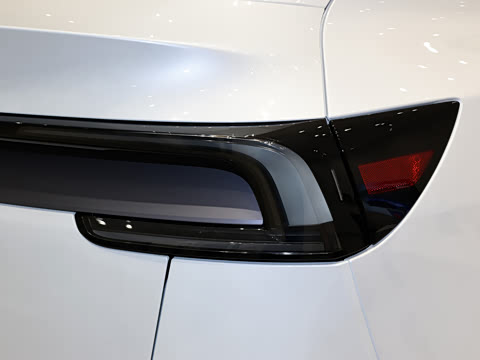 2025�� �������� �׷���