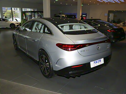 2025�� 500 4MATIC ������