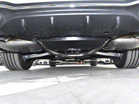 2025�� �Ŀ� C 350 eL